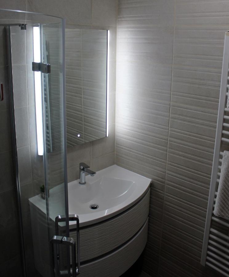 Apartment Krajacic Krk Town Eksteriør billede