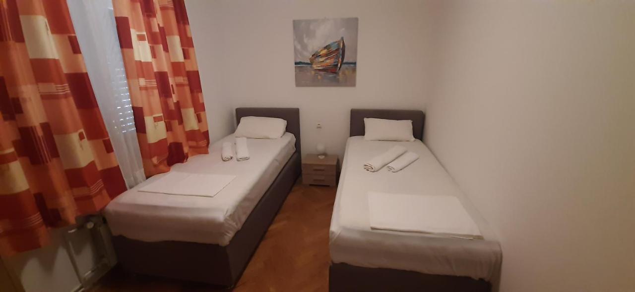 Apartment Krajacic Krk Town Eksteriør billede
